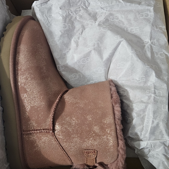 UGG Mini Bailey Bow Glimmer Boots - Starry Pink Metallic - Size 6 - Picture 11 of 12